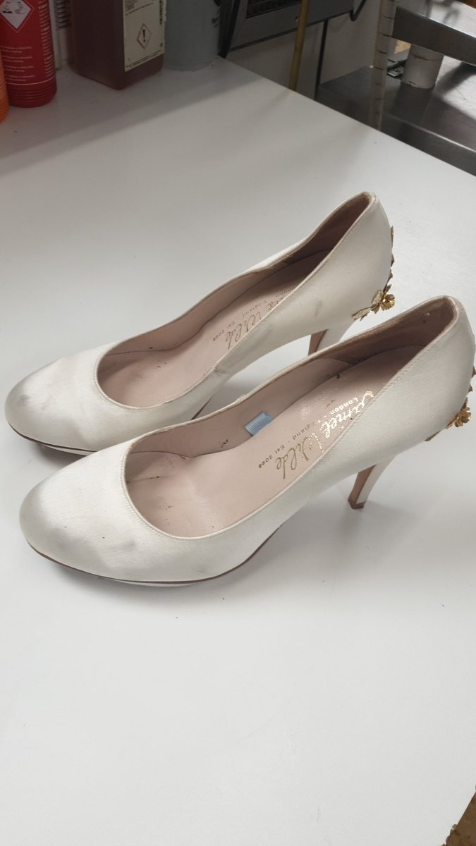 SharonHallam9's tweet photo. Lovely pair of wedding shoes cleaned today,before &amp; after pics branch 6130 
@JamesTCobbler @BNatzyl @MOJODryCleaners @NewsTimpson https://t.co/jJXo84k74r