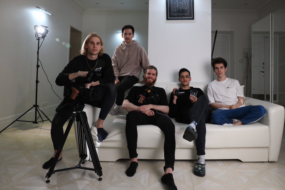 xeyeofficial's tweet photo. New single & music video…🚉
is coming out this July!
•
#xeye #rockband #guitar #backstage #photography #videoproduction #alternativerock #rock https://t.co/Ga7ZvbiPX2