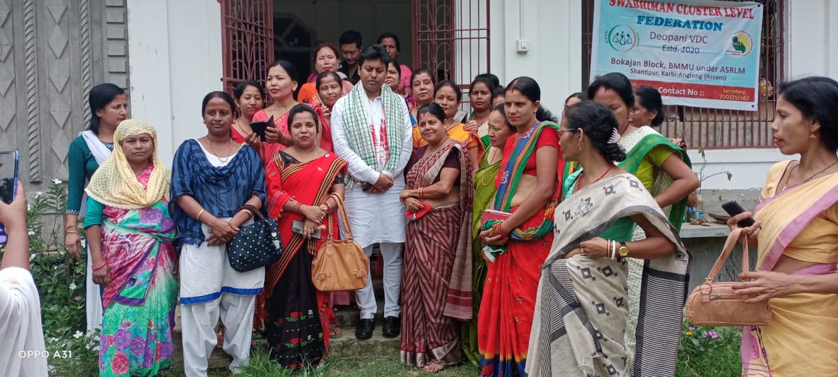 pallablochandas's tweet photo. On the concluding day of campaigning for Karbi Anglong Autonomous Council elections, interacted with Nari Shakti of Deopani MAC.

Their enthusiastic response shows the deep trust &amp; respect that our beloved PM Shri @NarendraModi Ji &amp; CM Dr @himantabiswa enjoys among the masses. https://t.co/E2M17Aii2m