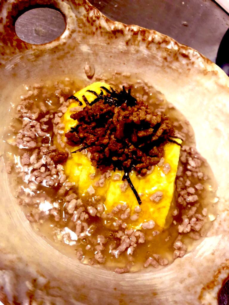 kimi_spoon's tweet photo. 創作同割出汁巻の人です
甘辛肉出汁巻
揚げ出し出汁巻
肉そぼろ餡掛け出汁巻
フライ・ド・出汁巻 https://t.co/Istiv9rwsS