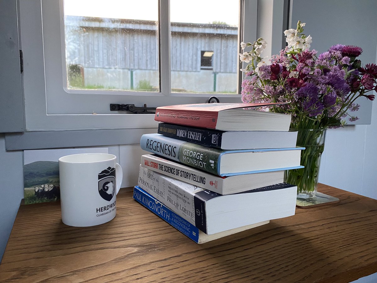A beautiful time with old &amp; new RWI <a href="/RuralWriting/">The Rural Writing Institute</a> friends immersing in writing, rural life &amp; nature. Plus, curlews from my shepherd’s hut 😍

I love and value this community 🙏 

Thank you <a href="/kathrynaalto/">Kathryn Aalto</a> <a href="/herdyshepherd1/">James Rebanks</a> <a href="/theshepherdswi1/">Helen Rebanks</a> (&amp; good to meet you <a href="/anicolson/">Angie Nicolson</a> &amp; <a href="/amy_may/">amy may</a>📚)