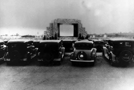 harvestmoonDI's tweet photo. It’s #nationaldriveinmovieday join us tonight for a #doublefeature of #backtothedrivein and #TopGunMaverick on screen 1 or a single feature of #TopGunMaverick on screen 2. Gates open 7:30, 8:45 showtime! Jon us tonight as we celebrate 🎉 drive-ins! https://t.co/cHUDJbFEgu
