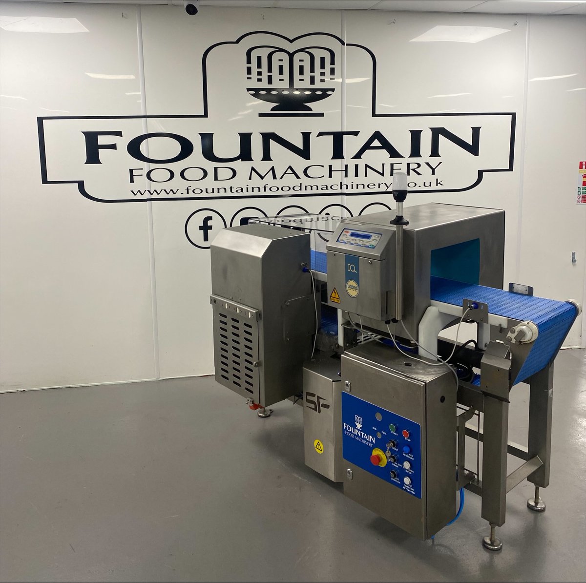 FoodFountain's tweet photo. Platty jubes hype maybe dampening down, the weather maybe miserable But Fountain Food Machinery have an abundance of machinery for sale at competitive prices to make you smile! 01366 324 164 
https://t.co/0vIm00MU4d https://t.co/R7V2PwAnCl