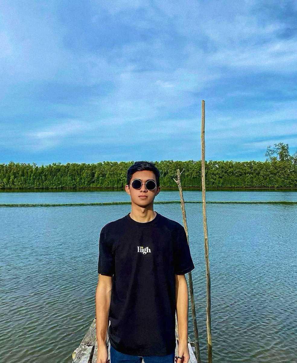 aiden_fuad's tweet photo. 🏞🍃 https://t.co/VgxVr2zABF