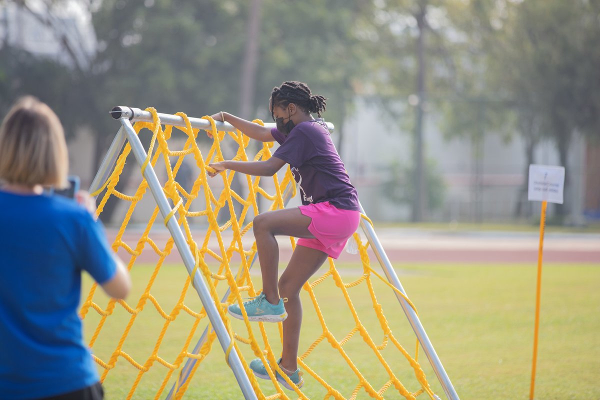 AISChennai's tweet photo. Lots of fun in the sun! Here's a throwback to last semester's #AISCElementary School Field Day (EY - Grade 5)
#AISCPlayChoice https://t.co/jdUA7izr3h