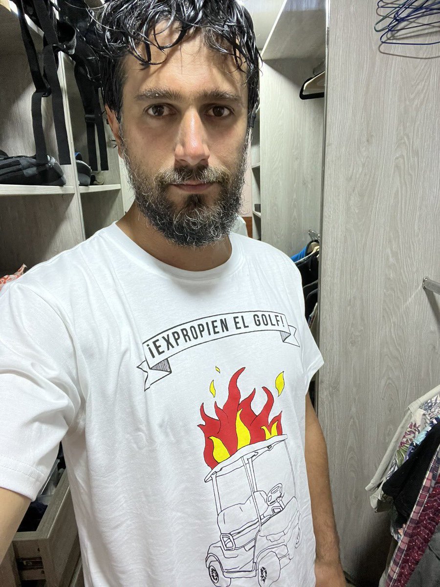 aaronsalomong's tweet image. Le corresponde a #Oechsle pronunciarse luego de que su área de marketing contratase a un actor comunista antiempresa (fue personero de Perú Libre y pide expropiaciones). Si no ruedan cabezas, nos toca no volver a comprar nada ahí. Esperamos respuestas.