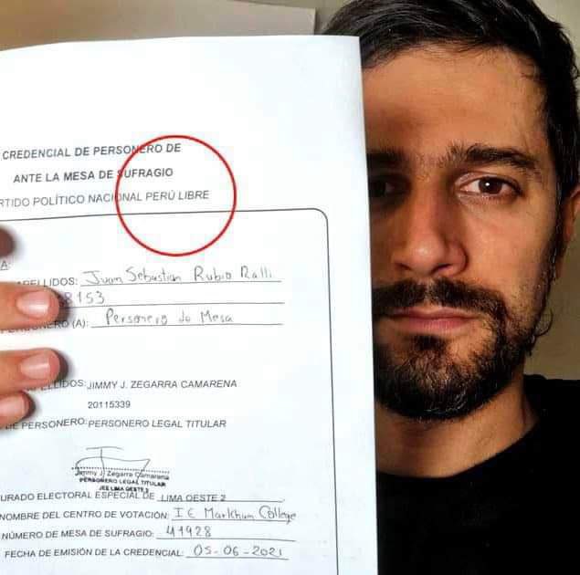 aaronsalomong's tweet image. Le corresponde a #Oechsle pronunciarse luego de que su área de marketing contratase a un actor comunista antiempresa (fue personero de Perú Libre y pide expropiaciones). Si no ruedan cabezas, nos toca no volver a comprar nada ahí. Esperamos respuestas.