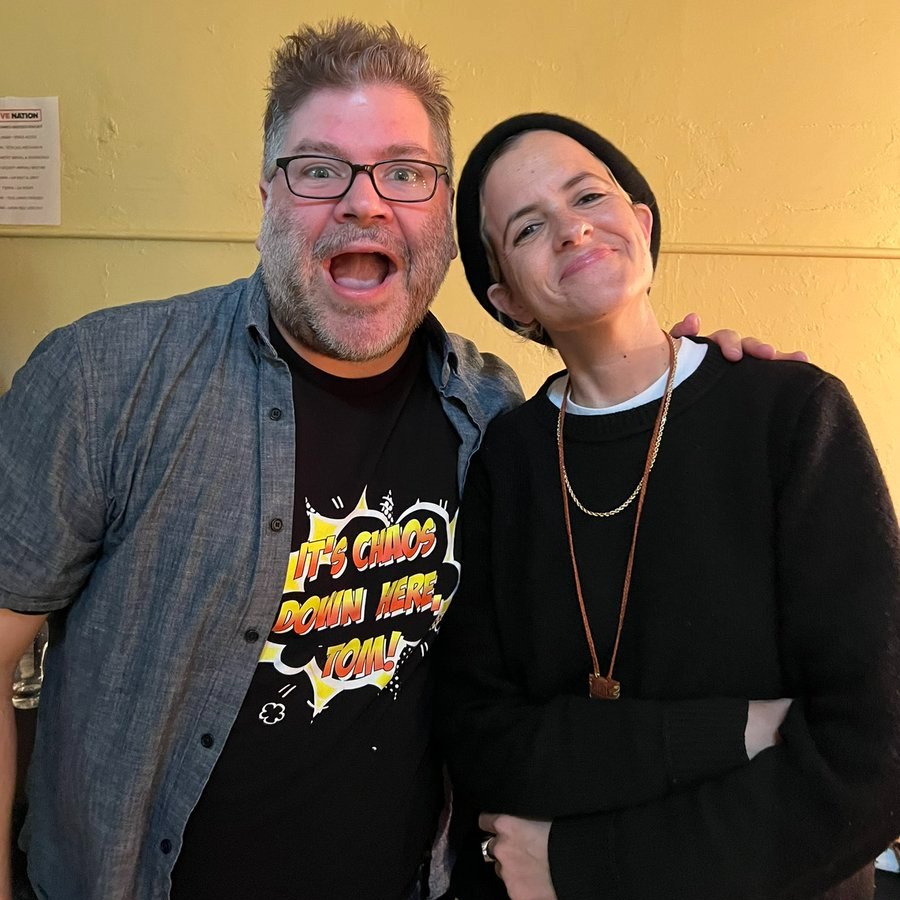 TrueCrimeObsess's tweet photo. Fun Fact: @patrickhinds and @samantharonson go WAY BACK!! They reunited at our latest #TCOLive in Los Angeles. PH, is there anyone you DON'T know?! https://t.co/gPysLMwwq1