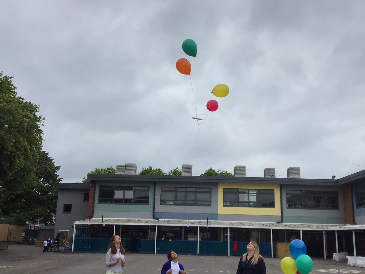 edgewickprimary's tweet photo. Year 4 can’t wait to help Phileas Fogg solve problems on his travels around the world. #STEM #YOILLSOLVEIT #YOUNGENGINEERS https://t.co/muW3tMfde0