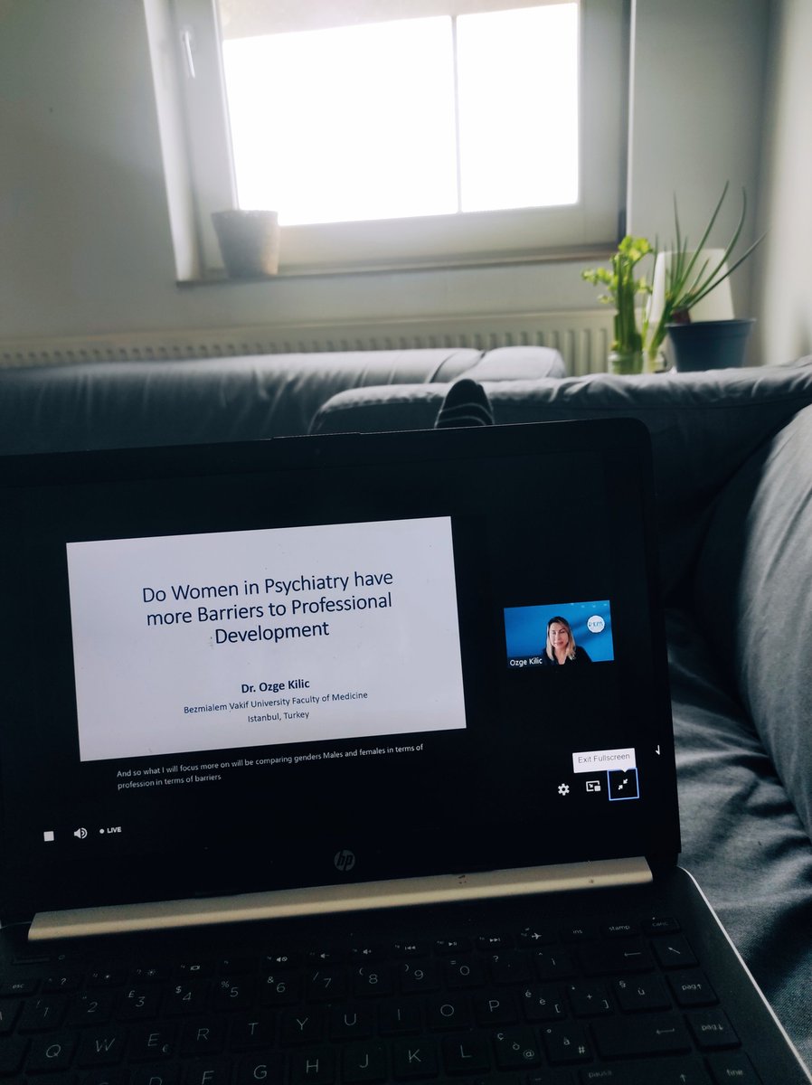 lauraeffepi's tweet photo. ECP Workshop: How to thrive early in your career? #EPA2022 #myEPA https://t.co/IOm7cMit4G