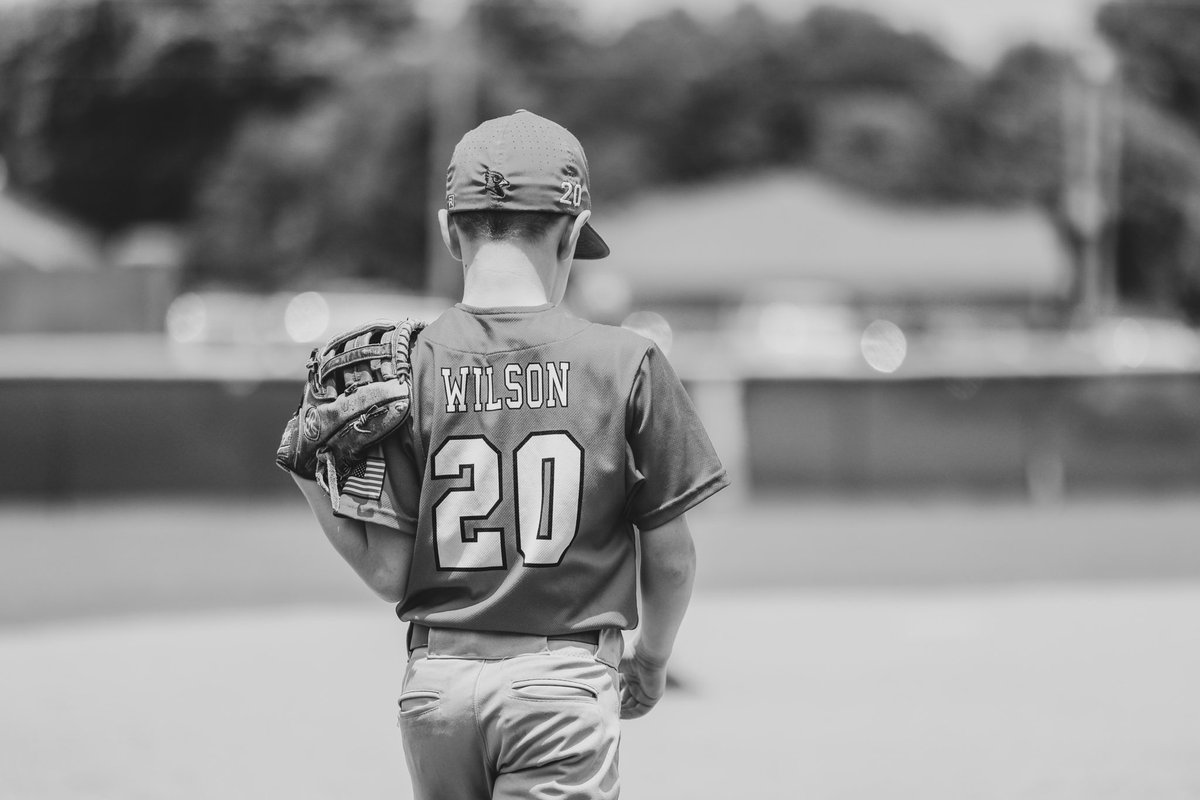 dade_wilson79's tweet photo. Great weekend of baseball for Joby and the Redbirds. After a lot of hard work they went undefeated and put a little bling on their fingers. https://t.co/t6grwjvQV3