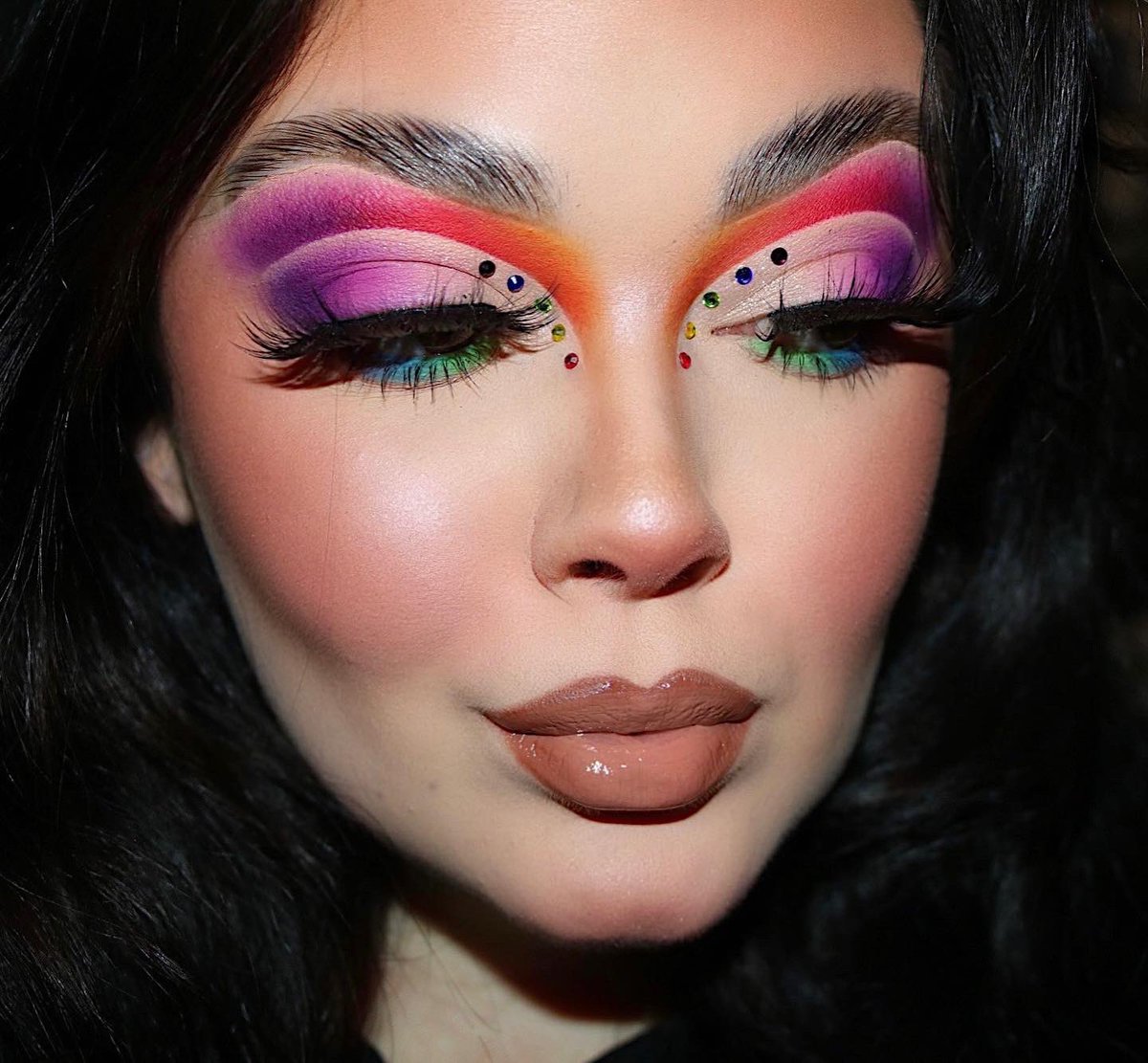tonitaughtyou's tweet photo. HAPPY PRIDE MONTH 🌈✨ | IG: tonitaughtyou_ https://t.co/uh0Ok3L60X