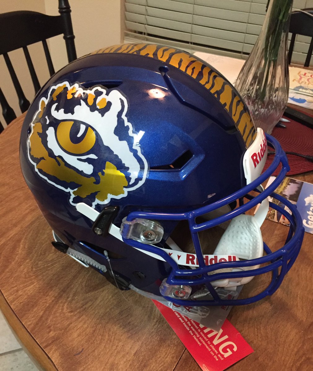 AZHelmetChallenge tweet media