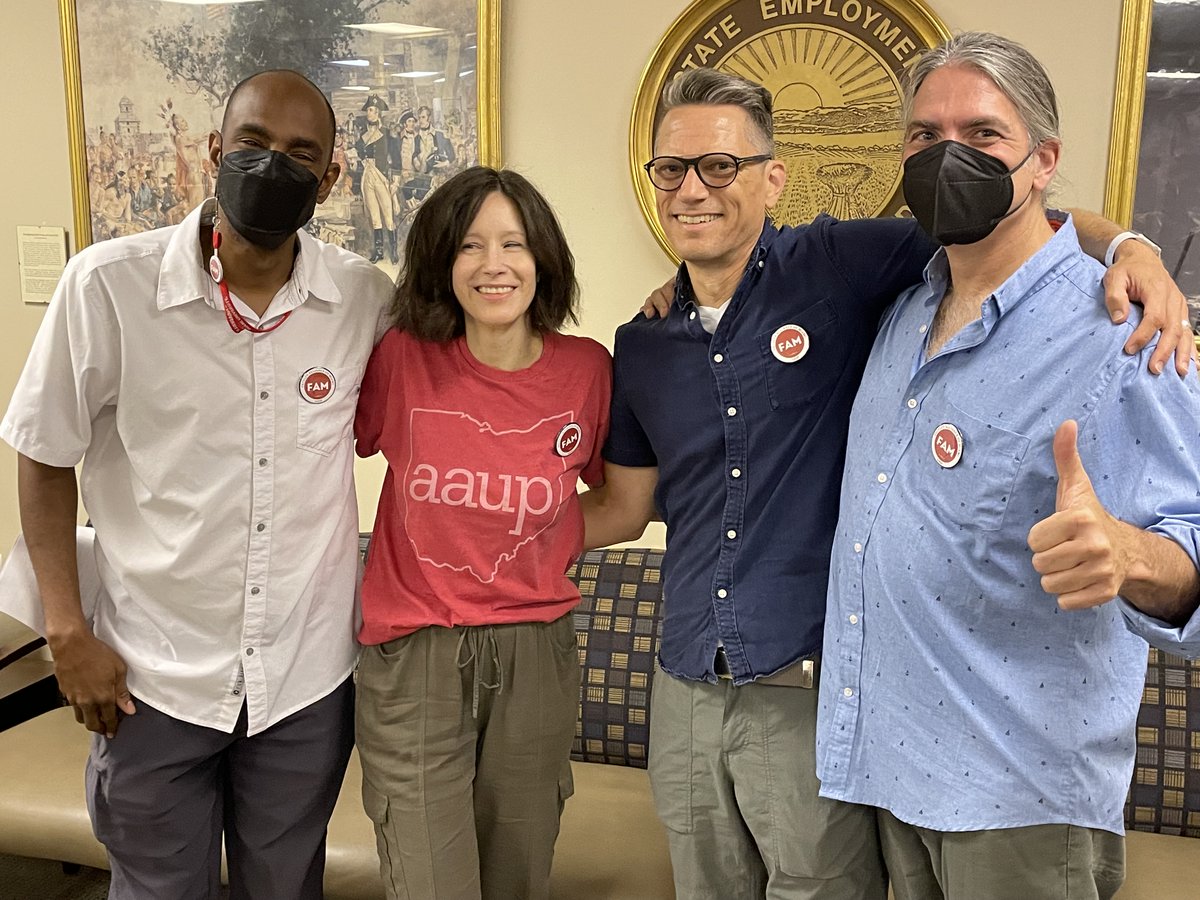 AAUP's tweet image. BREAKING: Faculty at @miamiuniversity in Ohio have officially filed to form a Union! This is a huge step for collective bargaining in Ohio. @famiamioh is the largest faculty bargaining unit to file in OH since Bowling Green State University in 2010.
#UnionStrong #Organize #1u
🏆