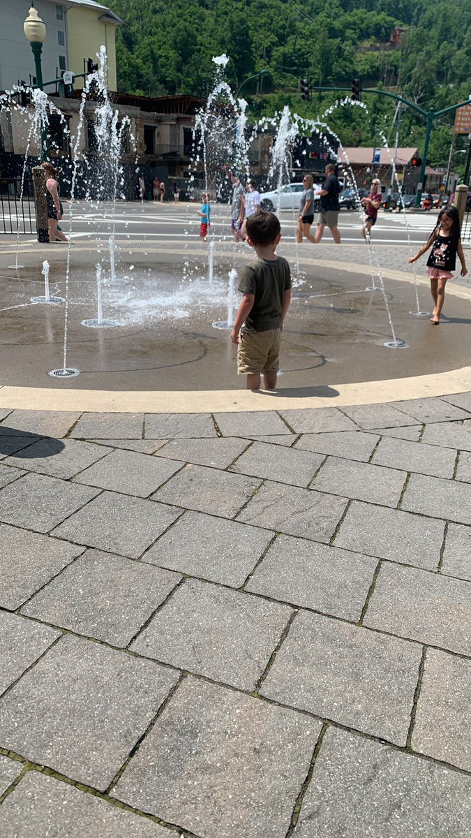 KennethHelphen2's tweet photo. He loved the water https://t.co/UJthQlxJa8