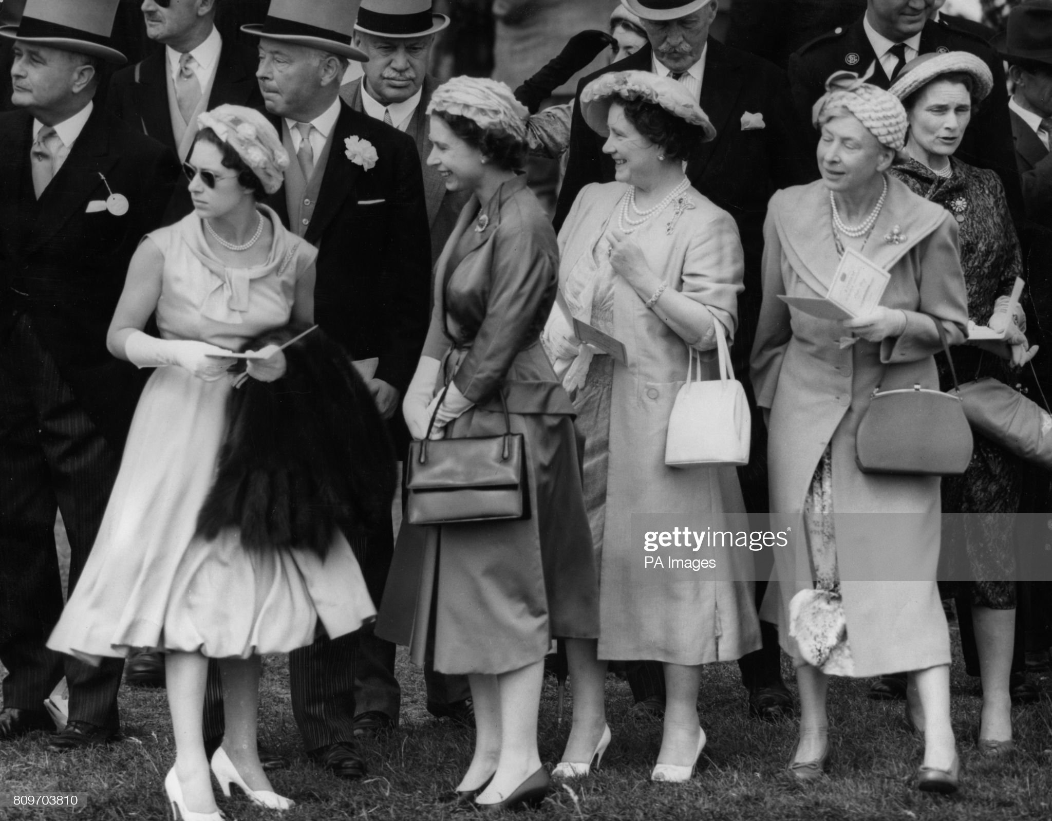 Mace on Twitter ""Left to right Princess Margaret, Queen Elizabeth II
