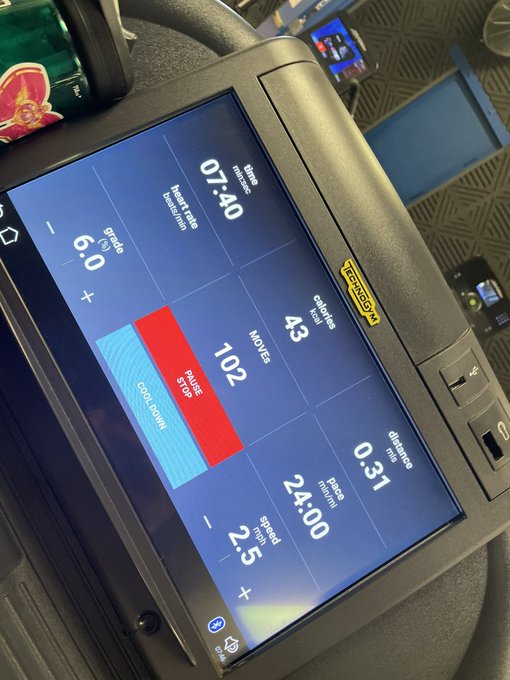 Getting it today https://t.co/EQwtEsDkom<a href="/tag/art"class="tags"><span>#art</span></a><a href="/tag/painting"class="tags"><span>#painting</span></a>