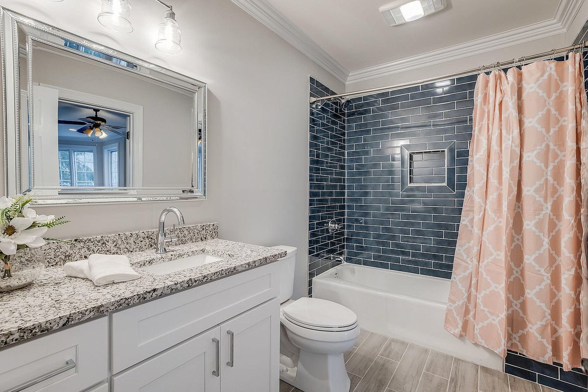 HBAGK's tweet photo. Design AF is an interior design studio that works in high end new construction, remodels, or spatial layouts for their clients, and we are proud to feature them for #MemberMonday. They are into their 2nd year of membership with HBAGK but have been in business since 2016. #HBAGK https://t.co/yR4SGBGUYX