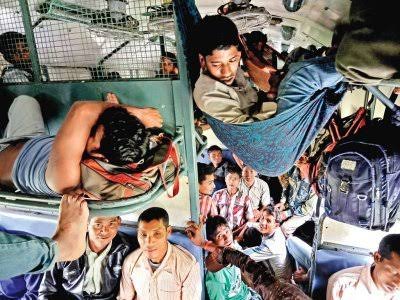 Vadakans who trending #BoycottQatarAirways