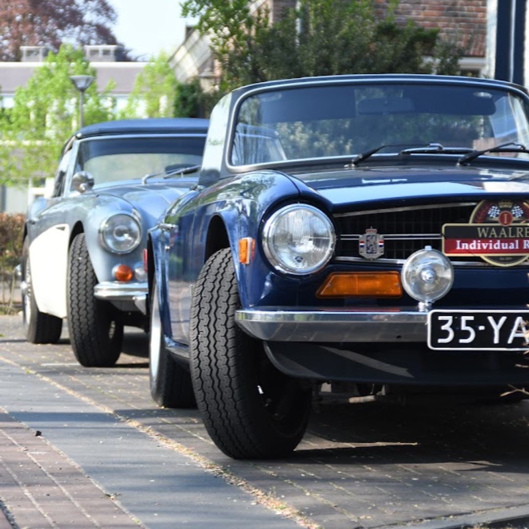 waalrerally's tweet image. Zaterdag 10 september is het tijd voor de 13de editie van de Waalre Classic Car Rally! Meld je aan via: ow.ly/olNv50JmWj4

#mercedesbenz #mercedes #mercedesbenz350sl #mercedes350sl #waalreclassiccarrally #wccr #mercedesbenzfanclub #mercedesfanclub #waalrerally #photography