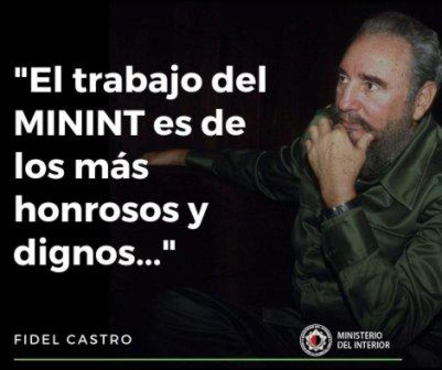 EVilluendasC's tweet photo. Si el enemigo madruga... el @minint_cuba no duerme. Por eso no pueden con #Cuba. ¡Felicidades! https://t.co/hfFVEPUZuq