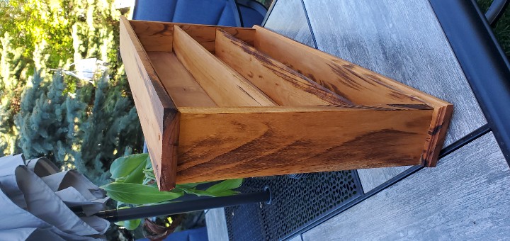 WhimzicalYeg's tweet photo. Custom made shelf,  made from Tigerwood. #whimzicalwoodcreations #diywoodworking #Tigerwood #hardwood #diyshelf #yeg https://t.co/SCn639E14c