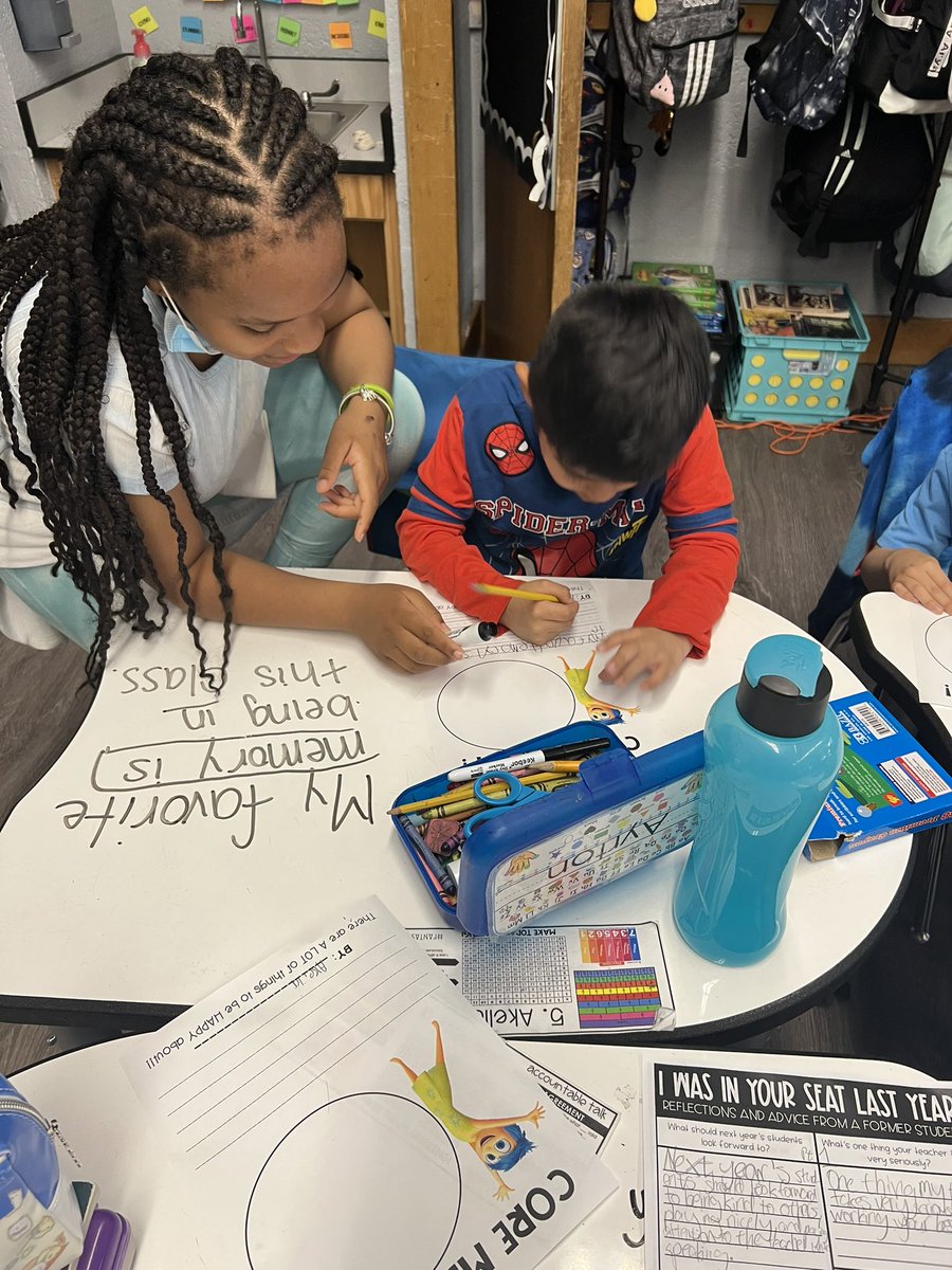 MrsLepe_4th's tweet photo. Our kinder and 4th grade buddies shared their magnificent memories from this year with each other! 🥹 #ABCcountdowntosummer #corememory #fantasticfours @MsPulvidente @WillowRoadVS13 https://t.co/jI1JiPQn7R