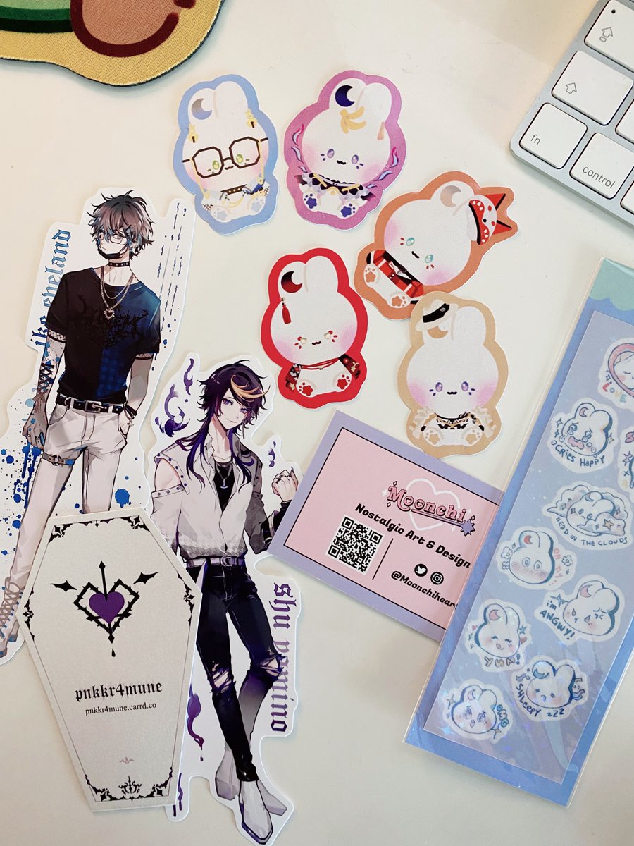 cute and cool stuff from @moonchiheart & @pnkkr4mune (ike and shu's for my babu @butchinelle heh) 