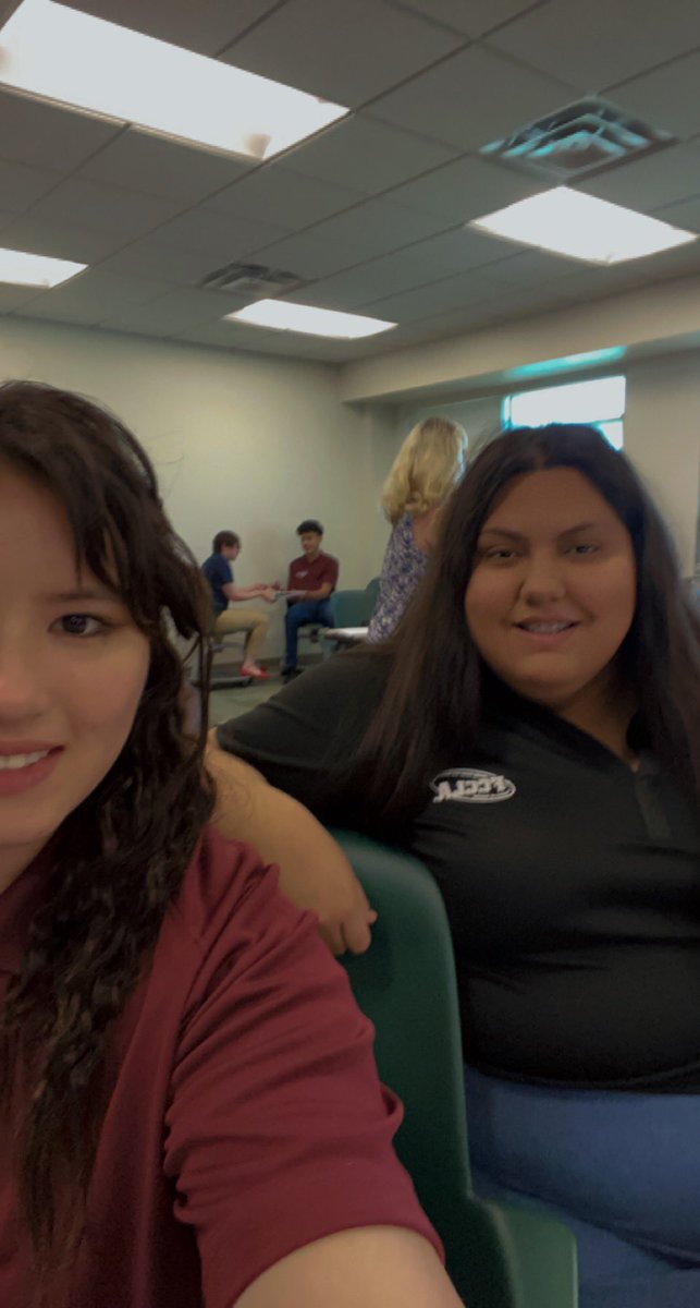 NMHOSAPresident's tweet photo. Hey New Mexico HOSA, at our leadership training I got to power partner with the NMFCCLA President, looking forward to this coming year and working with such awesome leaders!!! #NMCTSO #PowerPartner https://t.co/lvGYDDiAnr