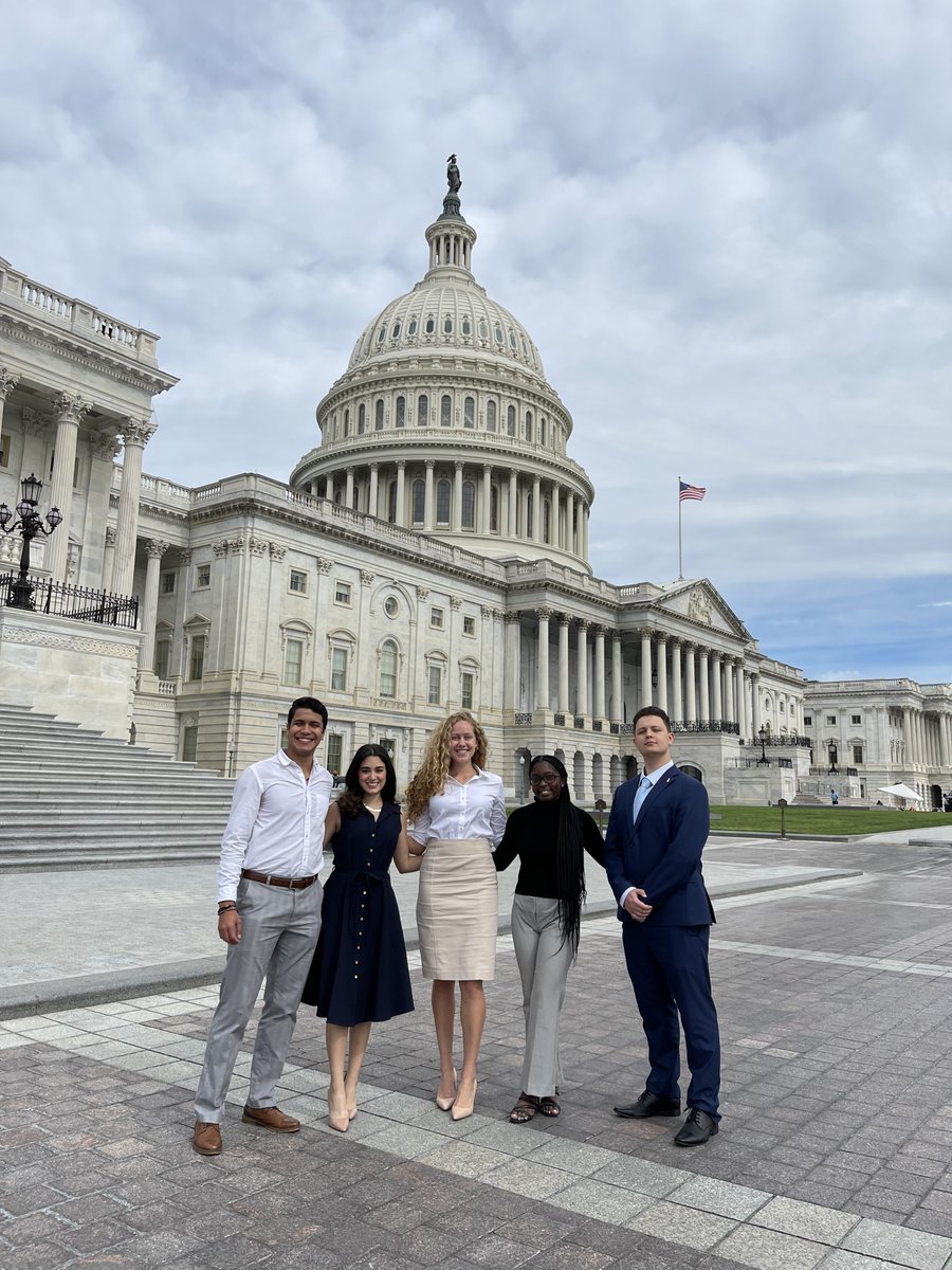 UF_Federal's tweet photo. We're so excited to welcome our @GrahamCenter WIP Interns in our office this summer! #GoGators #DCGators 🐊 https://t.co/MUGnN0kxfp