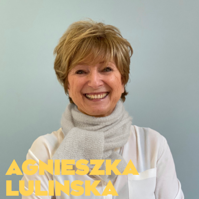 bundeskunsthall's tweet photo. #PODCAST 1992 – #VictoriaPidust &amp; Agnieszka Lulinska blicken auf Jahrhunderte russischen #Imperialismus und die europäischen Avantgarden. Im #Gespräch wird klar: #Europa ist größer und vielfältiger, als wir ahnen. https://t.co/qhUKeOWs5l @VPidust https://t.co/GrFv4QE65y
