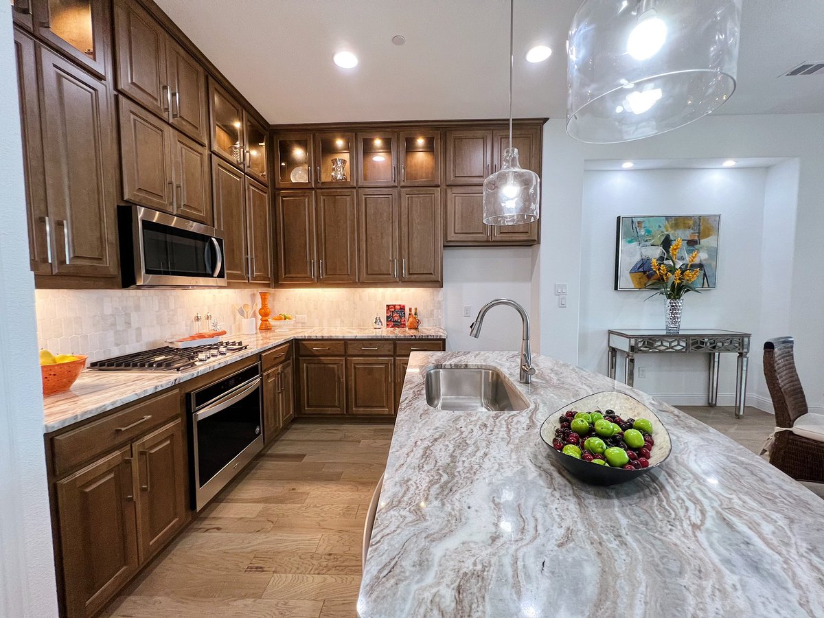 StannumProperty's tweet photo. Modern kitchen https://t.co/l6jsTSpSTQ