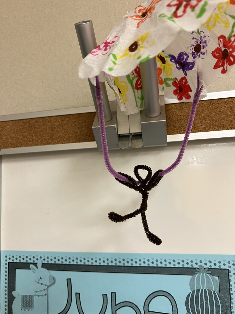 Hello_MsFagan's tweet photo. @JonesECPKK_AISD @Magrill_AISD For our hour of opportunity we learned that everything that goes up, must come down. #ParachuteMen #Gravity #STEM #AISD #IntoTheFuture #JonesJags #MagrillMustangs #OpportunityHour https://t.co/zYFQhwLq2u