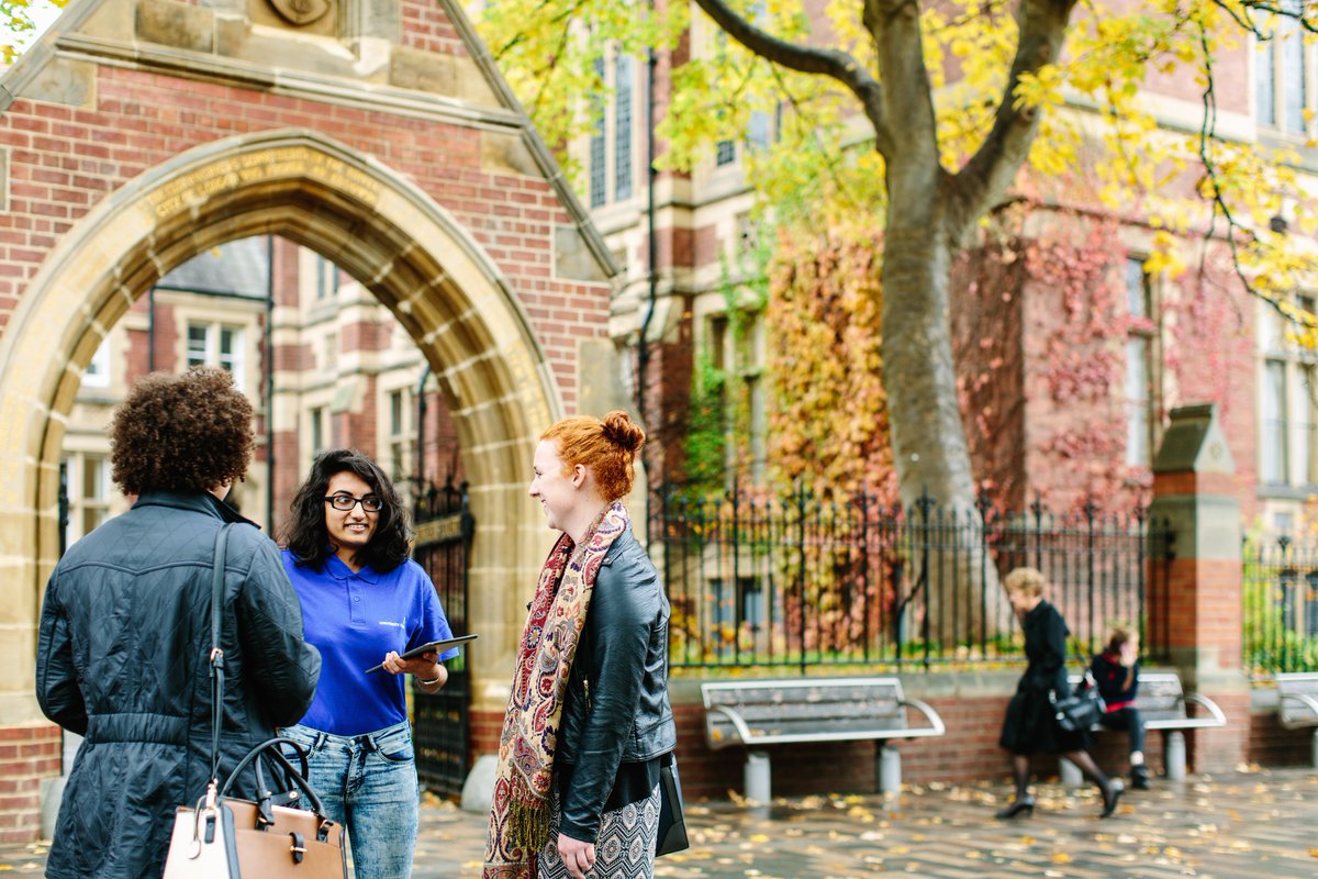 We are looking for an Internal Communications and Engagement Manager @universityleeds to help boost our employee and student community engagement activity.

Details below or feel free to DM me to chat about the role.

👇👇

jobs.leeds.ac.uk/Vacancy.aspx?i…