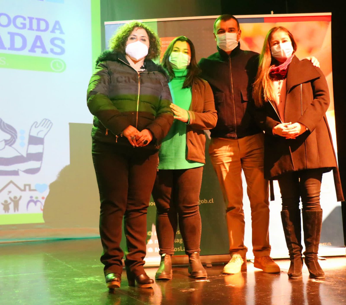 Juaneduardoconc's tweet photo. El el lanzamiento provincial del Plan de difusión de familias de acogida especializada (FAE) de “mejor niñez”.

Junto a directora regional Paulina Concha, autoridades locales y comunidad  hicimos un llamado a familias a acoger a niños, niñas y adolescentes que han sido vulnerados https://t.co/FAsnpYibIB