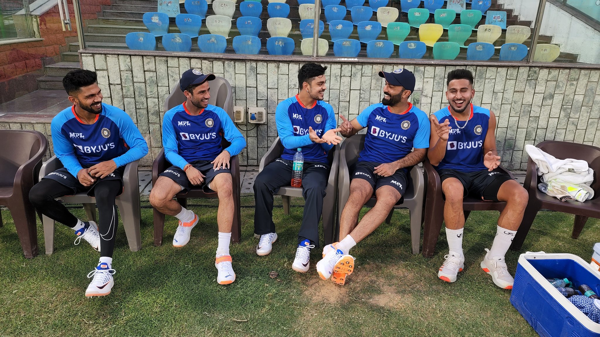 IND vs SA Live: Dinesh Karthik IMPRESSES Rahul Dravid at NETS-SESSION but Hardik Pandya is all set to get Finisher’s role for 1st T20