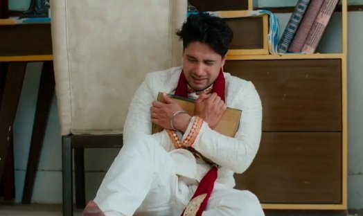 Ankit deserves all the praise &amp; love<3 
The way he acts out the emotions with his eyes just leaves me speechless!!
He's a star!! Wishing him more success &amp; lots of happiness!!

 THE PERFORMER ANKIT GUPTA