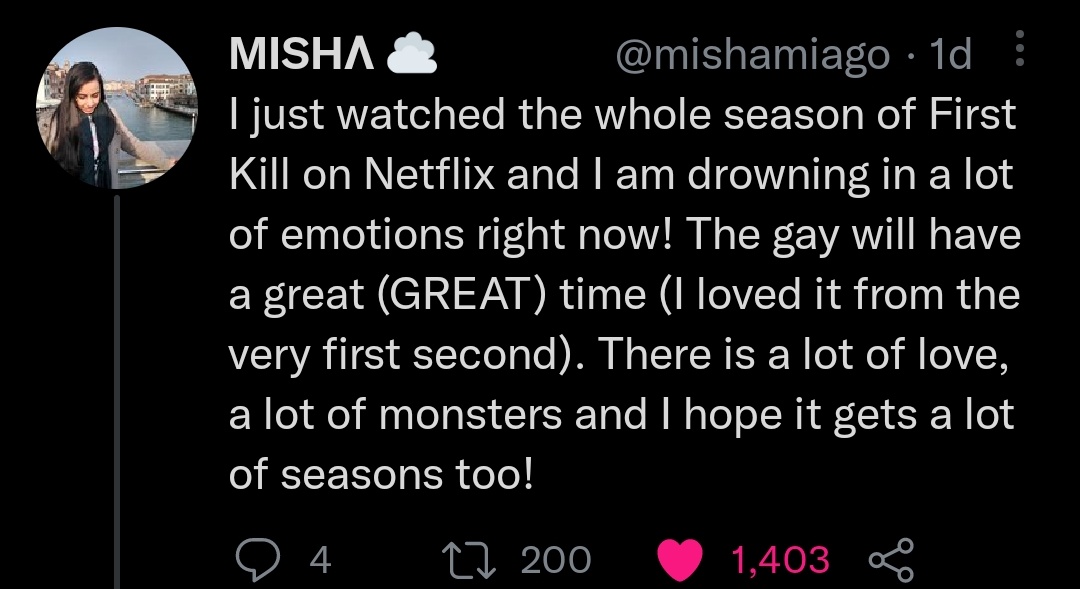 퍼스트킬 시즌2 리뉴 위해서 나오면 최대한 빨리 스트리밍 해주세요! 레즈비언 하이틴 청레 드라마 나오기 힘든거 아시잖아요.. 6월 10일에 넷플릭스...