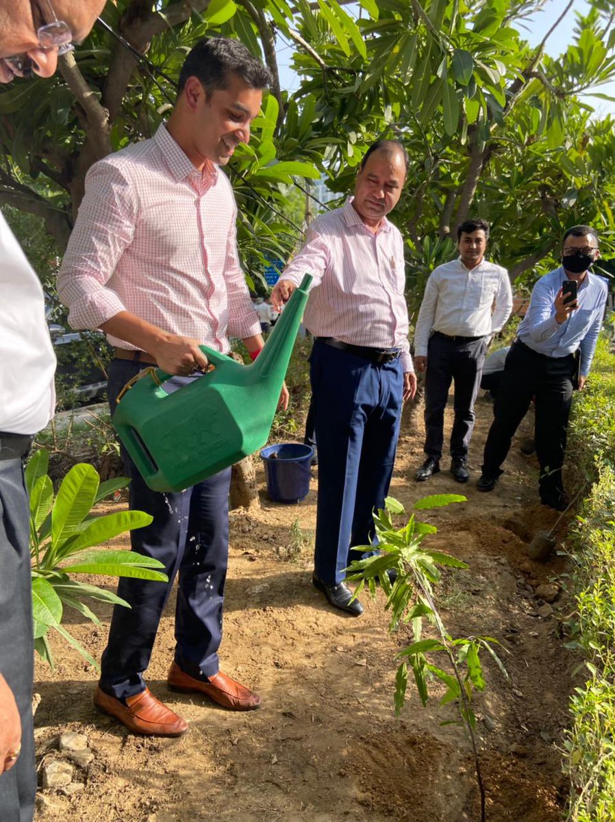 ExicomPower's tweet photo. On the occasion of #WorldEnvironmentDay, we organised a tree plantation drive wherein Mr. Anant Nahata (Group CEO, Exicom), Mr. Naveen Sharma (VP, Exicom Tele Systems), &amp; Mr. Sanjay Jorapur (CHRO) joined the initiative with lots of enthusiasm &amp; excitement. https://t.co/Tj8uSmWPnC