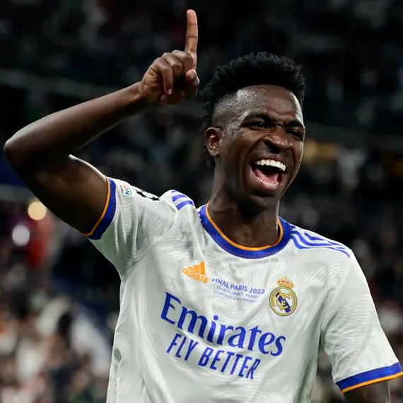 VSportsTM's tweet photo. Jugadores más valiosos del mundo, según el CIES (en millones de €):

1⃣🇫🇷Mbappé 205
2⃣🇧🇷Vinicius 185
3⃣🇳🇴Haaland 152
4⃣🇪🇸Pedri 135
5⃣🏴󠁧󠁢󠁥󠁮󠁧󠁿Bellingham 133
6⃣🏴󠁧󠁢󠁥󠁮󠁧󠁿Foden 124
7⃣🇳🇱F. De Jong 112
8⃣🇨🇴Luis Díaz 110
9⃣🇵🇹Rúben Dias 109
🔟🇪🇸Ferran Torres 109
1⃣1⃣🇦🇷Lautaro Martínez 106 https://t.co/WwxJN81g29