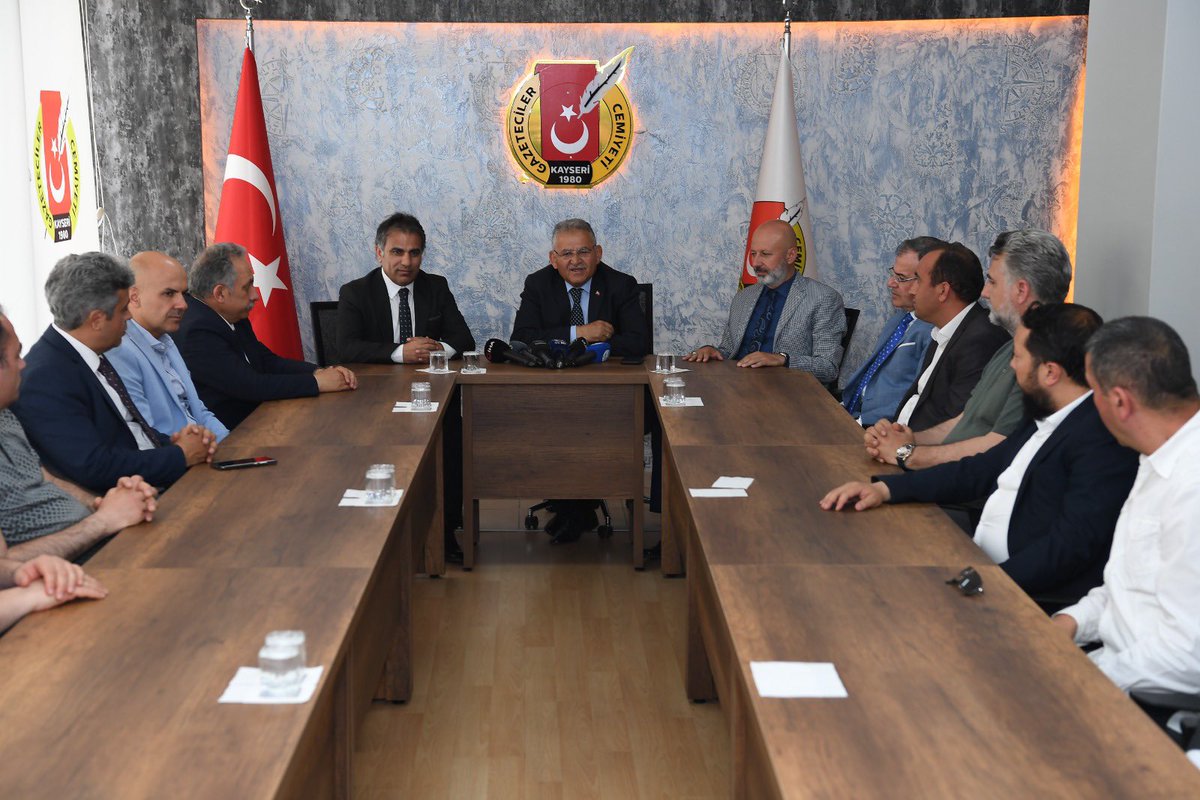 Memduh Büyükkılıç