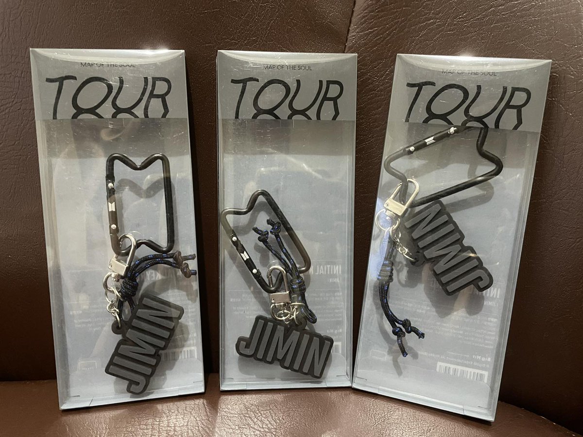 sweetspotcorner's tweet photo. #SweetSC_Onhand
wts | lfb | onhand | ph

BTS MOTS TOUR Initial Keyring

Php330
Short DOP: DOP on June 9, 2022

Php450
Long DOP: 50% on June 15, 2022
Rem. Bal on June 30, 2022 

💳 Gcash, UnionBank
🚚 GGX, J&amp;T

📍Iloilo https://t.co/3xUtWvT6Ex