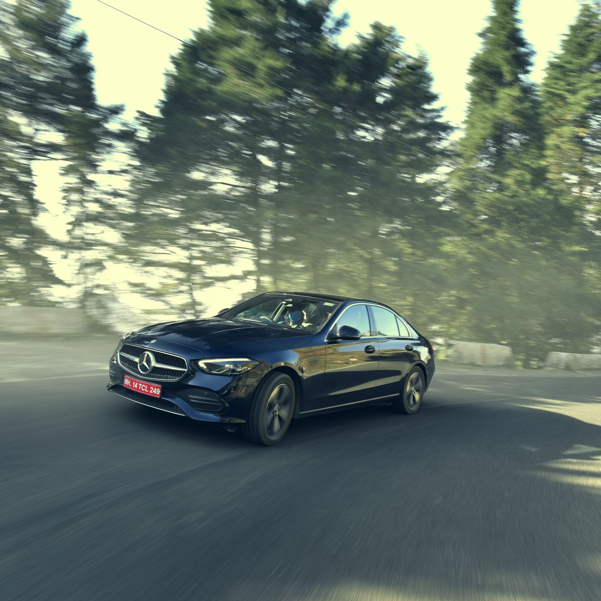 MercedesBenzInd's tweet photo. Travel to the most stunning places in the comfort of the all-new Mercedes-Benz C-Class.

#NewCClass #NewComfortZone #NextGenTech #MercedesBenzIndia https://t.co/nHoeBmEumg