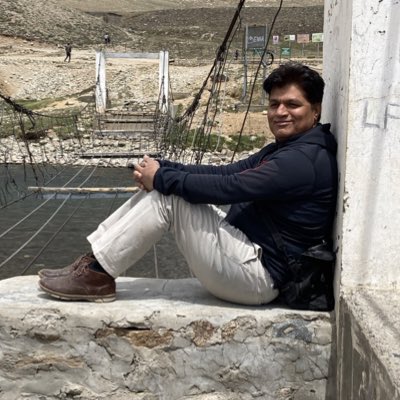 shoro's tweet photo. #NewProfilePic
#SindhRejectsBahriaTown #SaveIndusSaveDelta #sindhneedswater #SindhRejectsBogusDomiciles #RestoreSPSC https://t.co/uzIwtHkun8