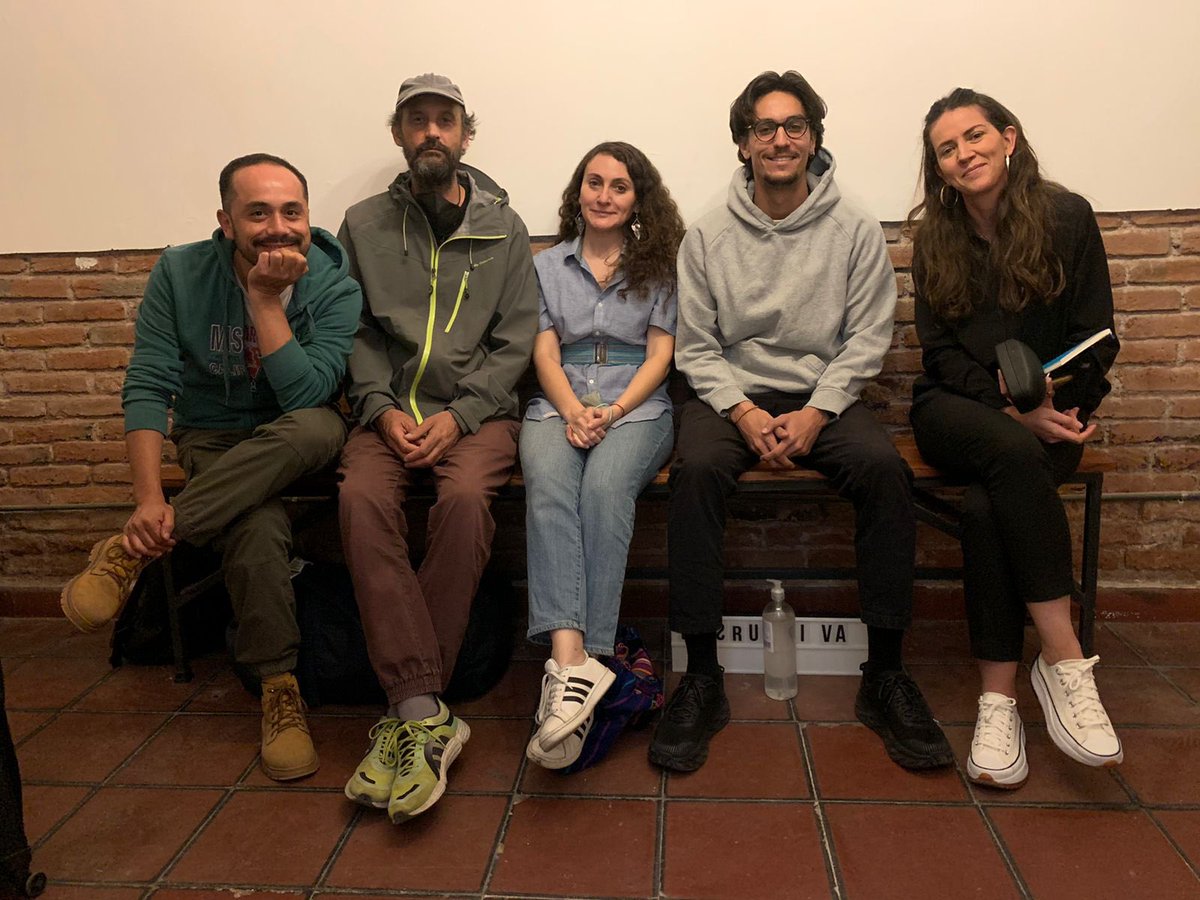 maire_gabriela's tweet image. Hay películas que tardan mucho en lograrse pero, por cada paso que dan, se las debe celebrar con el corazón. (Revisión de corte 😅)
#ElLadronDePerros #Perros #cineboliviano #coproducción #ZafiroCinema #cineindependiente