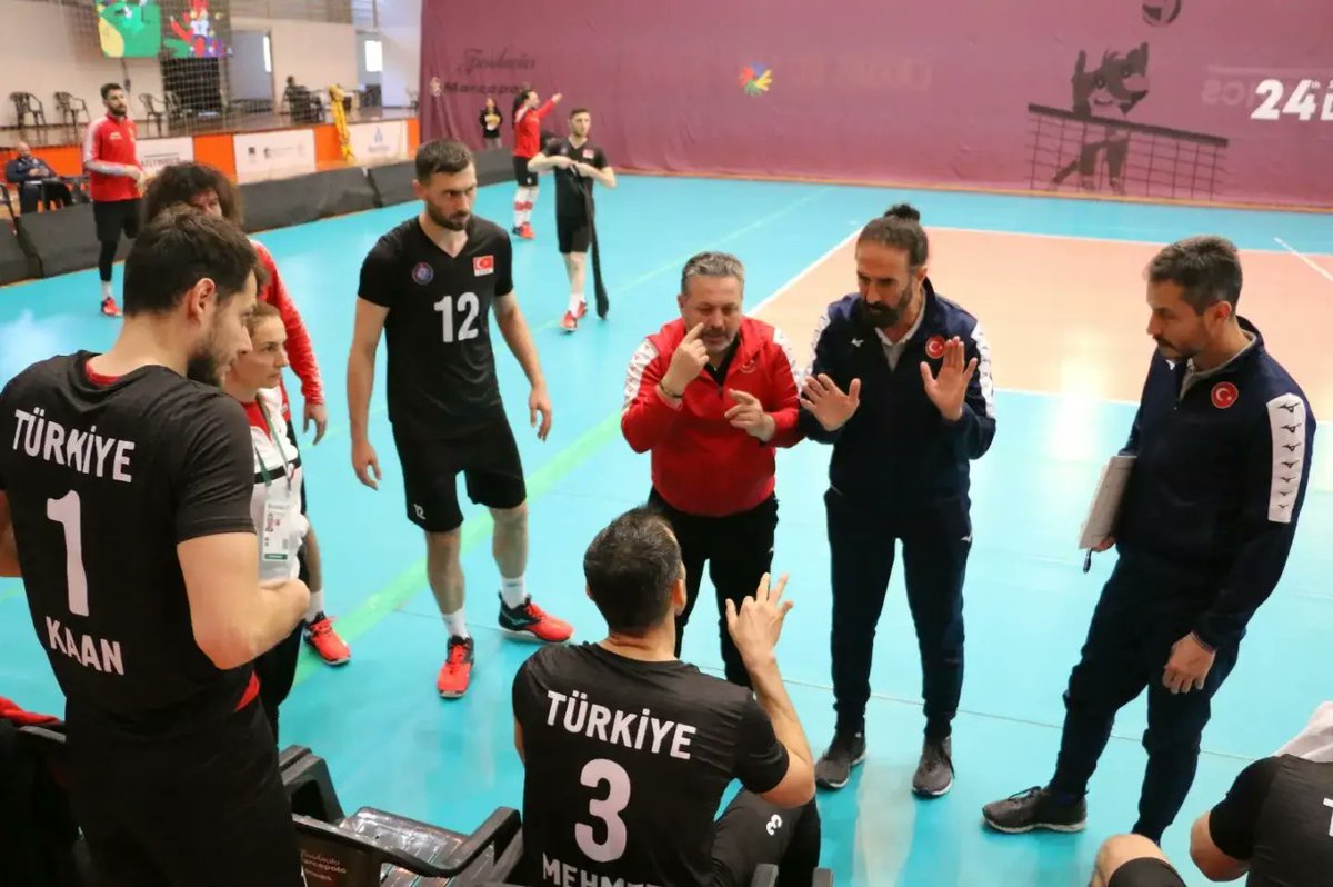 24. Deaflympics Yaz Olimpiyatlarında 10.754 km uzakta Brezilya'da İstiklâl Marşımızı 8 kez söyleten şampiyonlarımızı hatırlayalım!Emeklerimizin karşılığı Ülkemizi onurlandirarak Altın madalya alip istiklal marşını dinleterek Bayrağımızı Gönlere çekmek ti En Büyük gurur