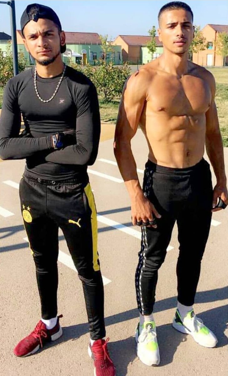 amstileubadgal - Des Rebeux🤤 (@amstileubadgal) on Twitter photo 
