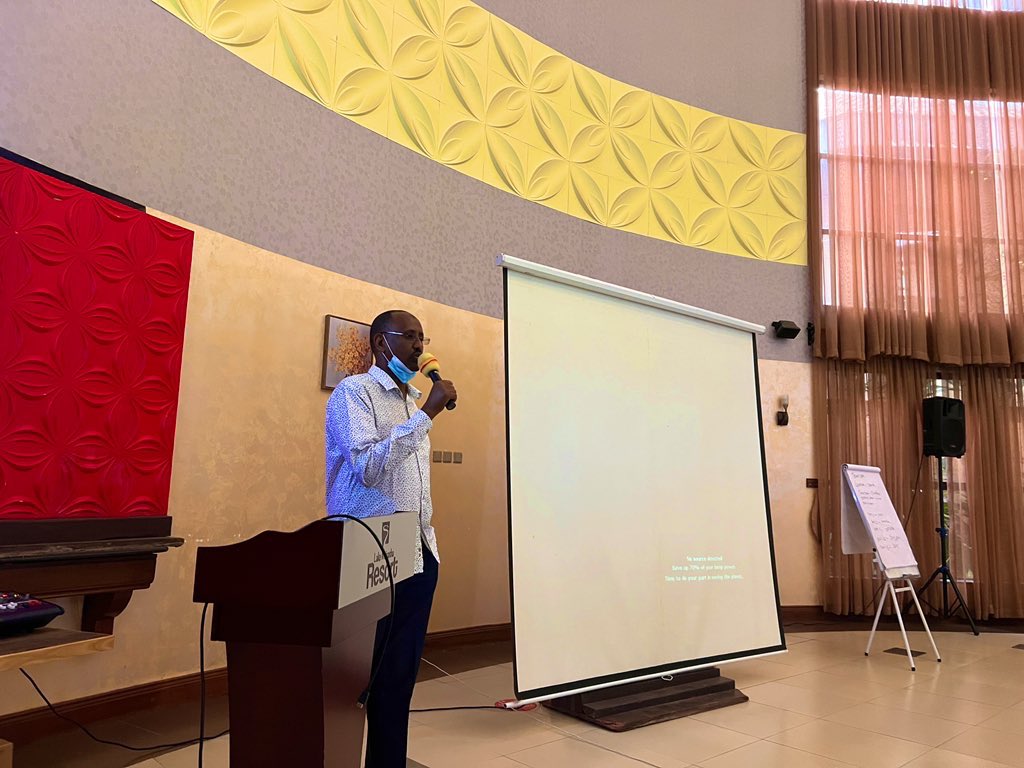 FatimaGohar786's tweet image. Today with the leadership of @MOH_Kenya and #counties, we initiated a process to co-create an approach to establishing #LearningHubs linked to catchment area based #mentorship @UNICEFhealth @ngwakum @ldscharities