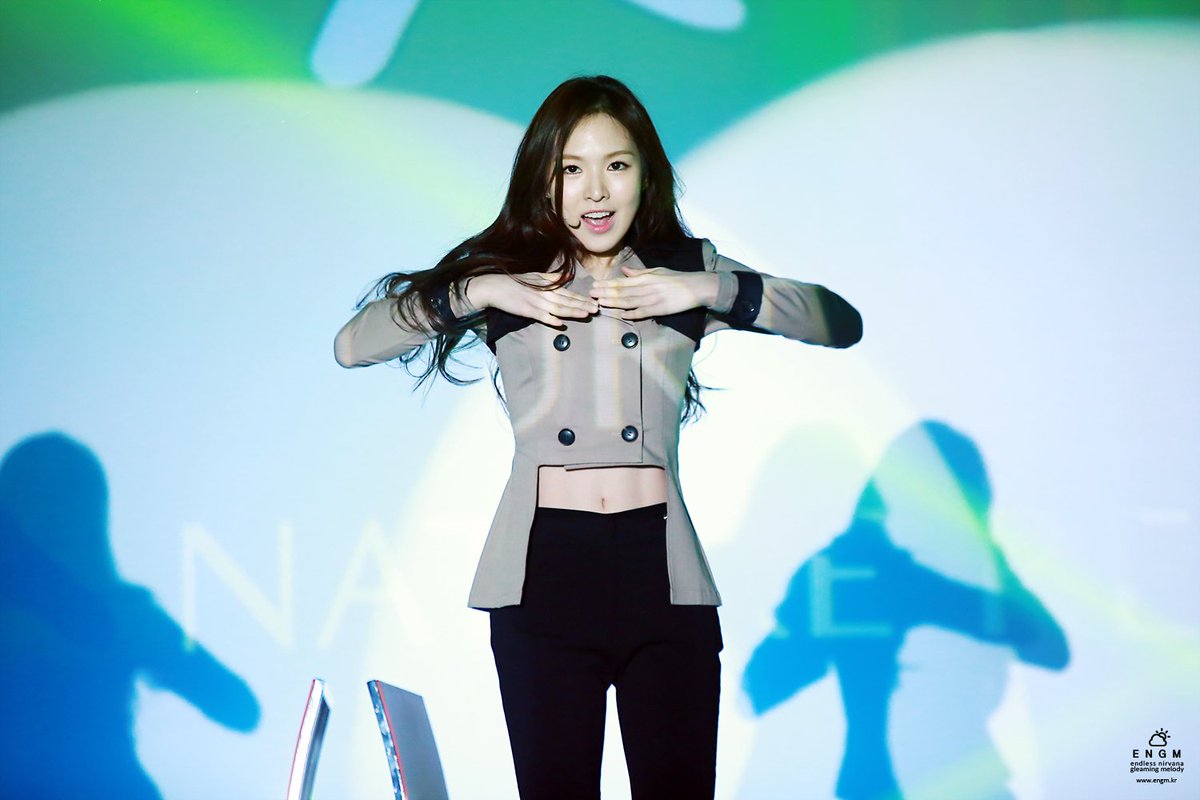 cessmalanum's tweet photo. Hottest Shon Seung Wan a.k.a Wendy💙🌻 https://t.co/s3vw41Omu9