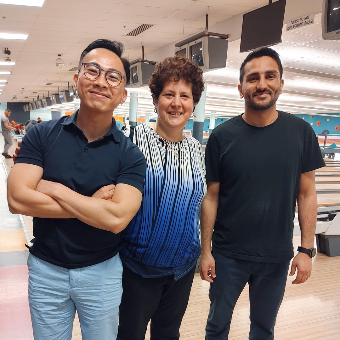 CDICollege's tweet photo. #MondayMemories. Check it out: Our CDI College Online Financial Administration staff went bowling for a team bonding event!
#cdicollege #collegelife #employee #staff #memories #connection #teambonding #finnancial #administration #online #campus https://t.co/jjBaYLgOpQ